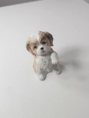 adorable Homco Puppy on his back legs number 1467
